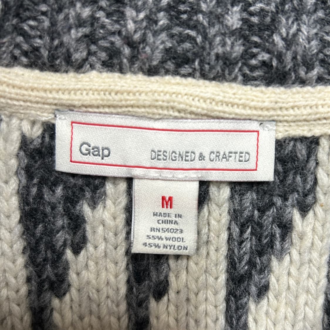 갭 노르딕 패턴 숄카라 니트 가디건 상품이미지4