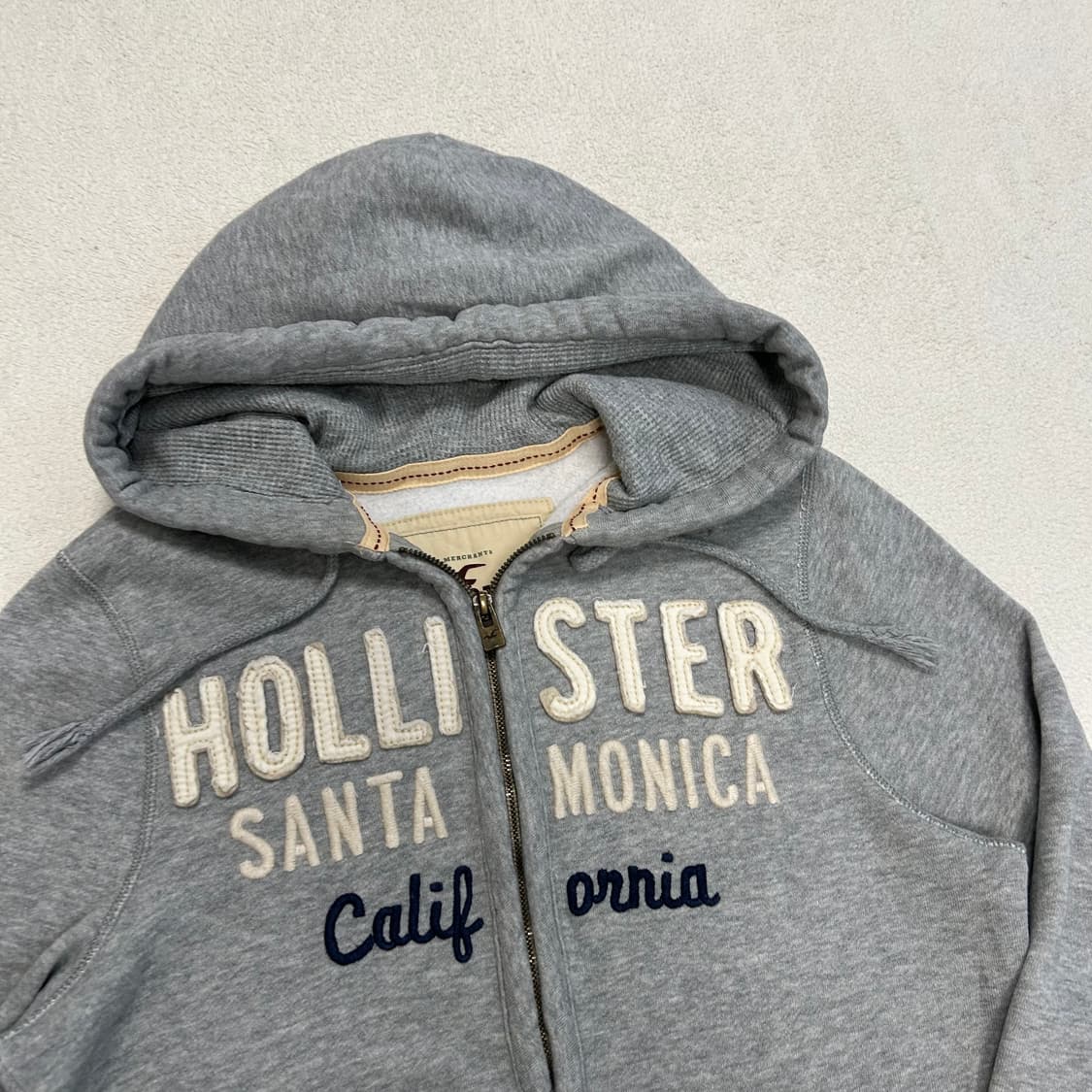 Hollister gray hood zip-up 상품이미지5