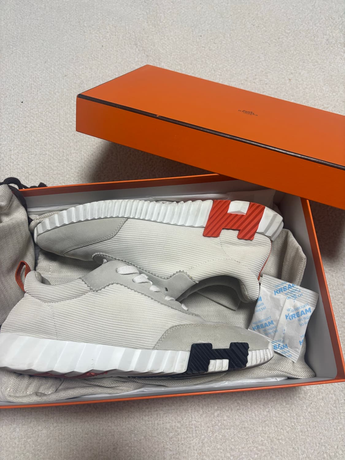 에르메스 화이트 오렌지 바운싱 스니커즈 41사이즈 상품이미지2