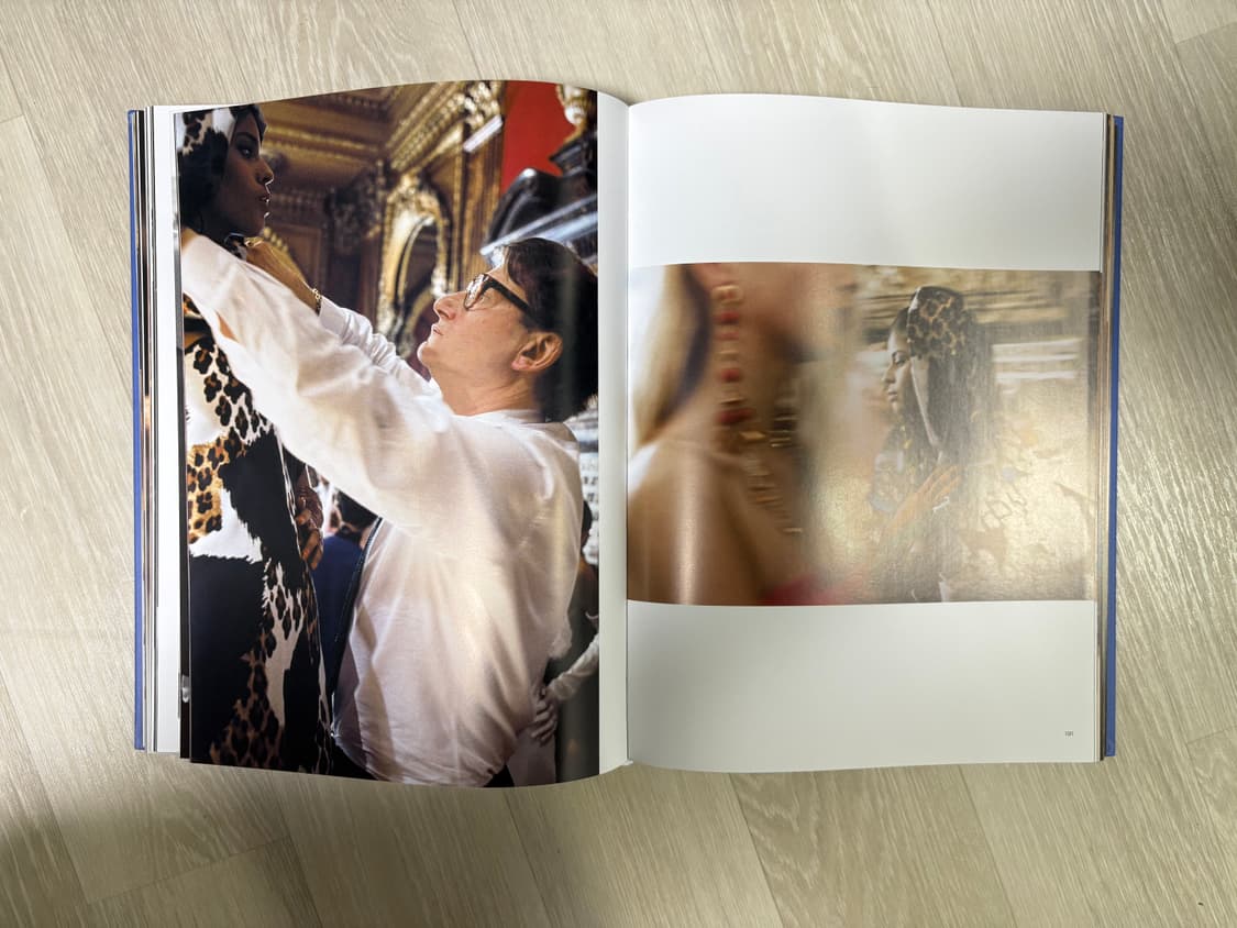 YVES SAINT LAURENT – Inside Out (하드커버) 상품이미지4