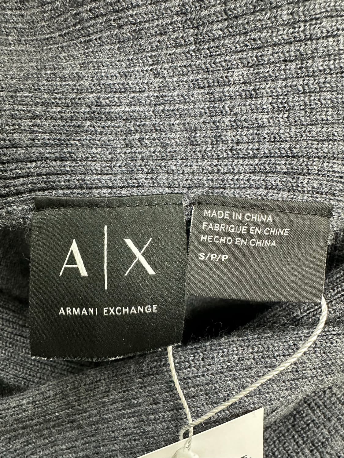 아르마니 익스체인지 숄카라 니트 상품이미지4