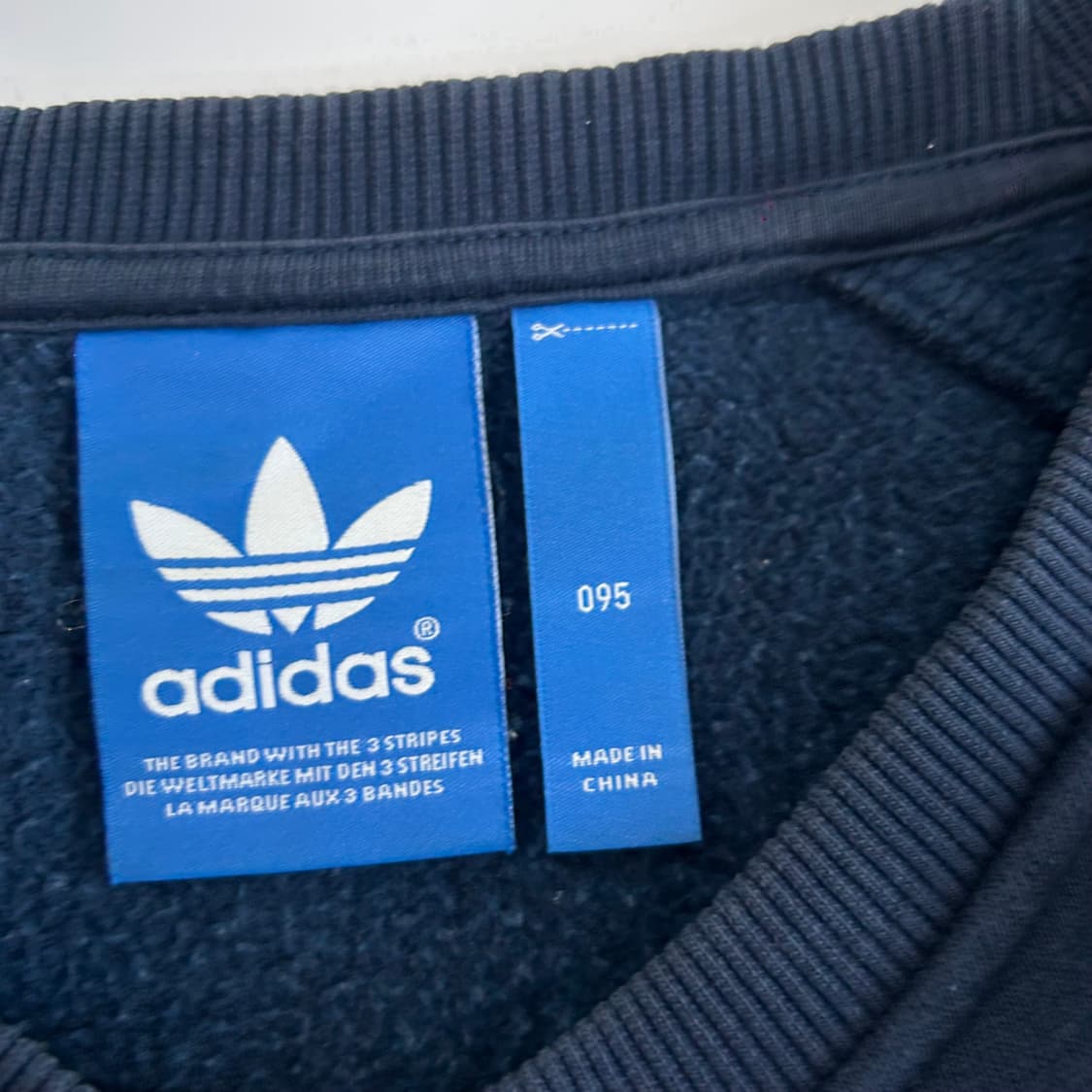 Adidas 아디다스 빅 파이어로고 네이비 맨투맨 상품이미지5