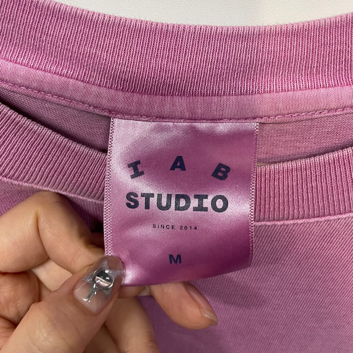 IAB STUDIO 핑크 반팔 티셔츠 상품이미지7