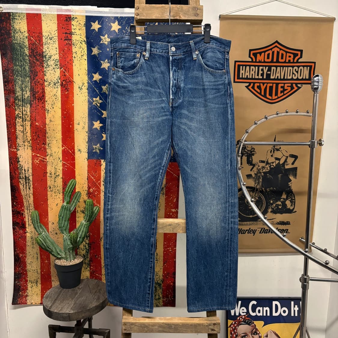 현행 리바이스 501 유즈드페이드 하이웨스트 데님팬츠 N394 상품이미지1