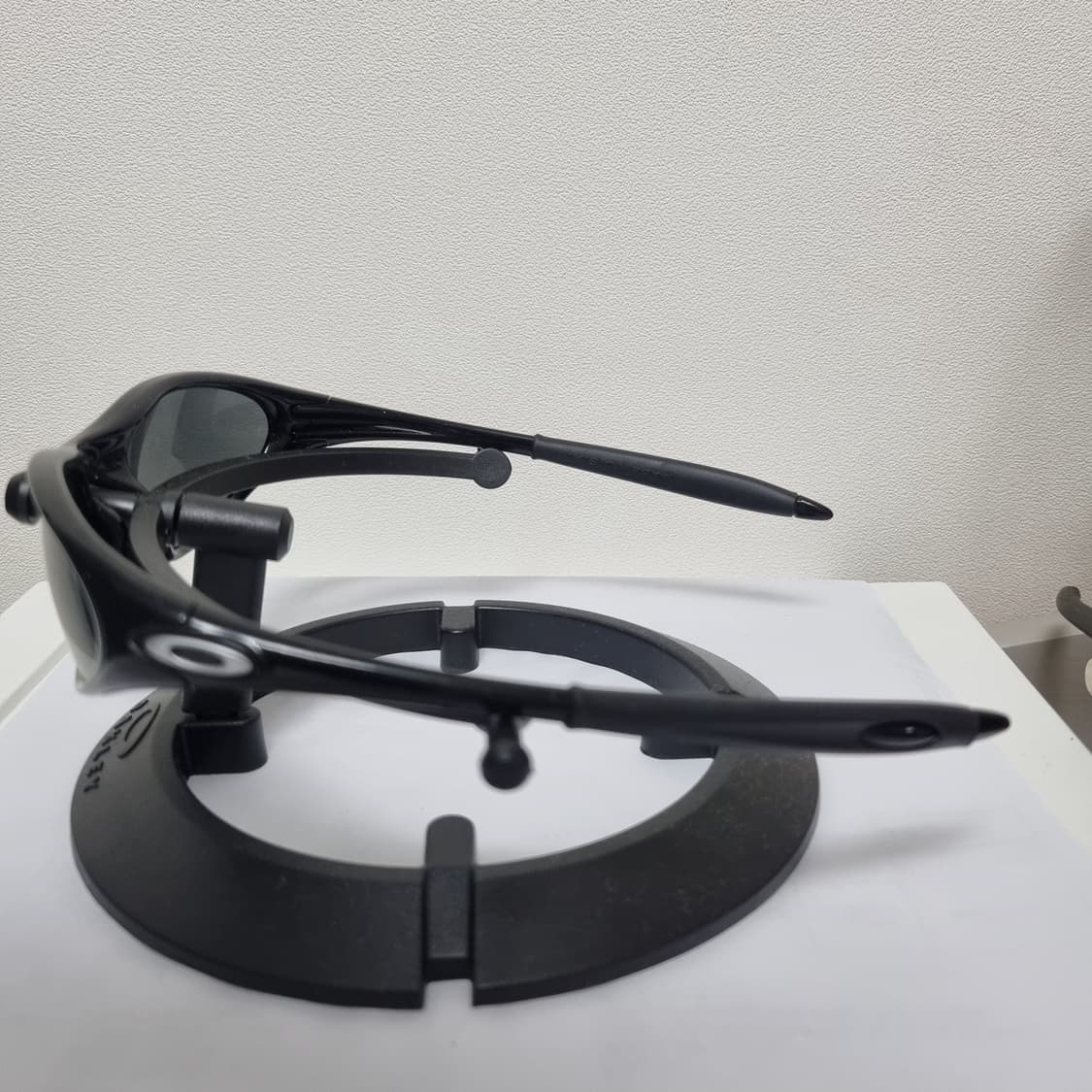 오클리 미뉴트 1.0펄블랙 상품이미지2