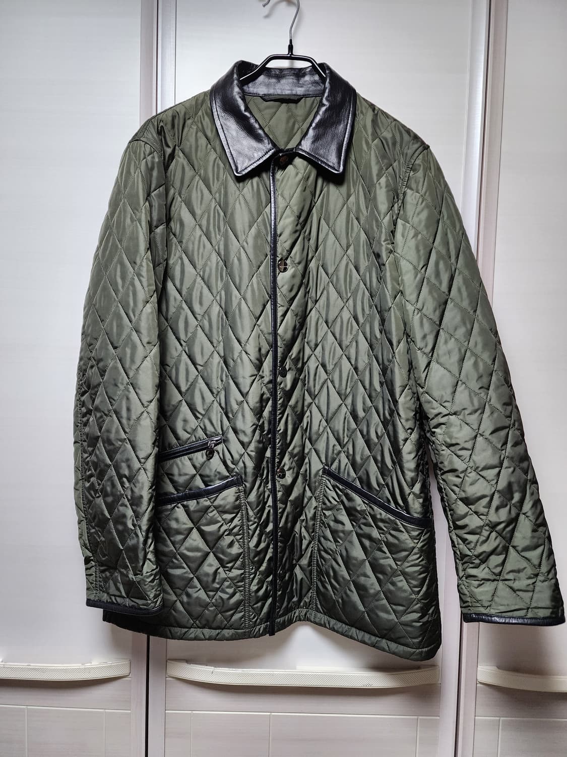 (정품) 페라가모 레더 파이핑 퀼팅 자켓 누빔자켓 XL 50 상품이미지1