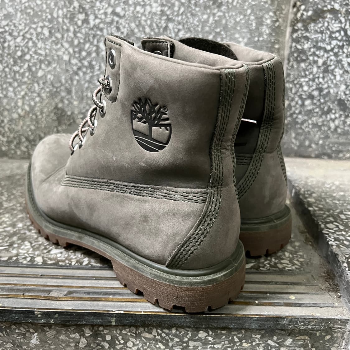 우먼스 팀버랜드 넬리 그레이 부츠 상품이미지1