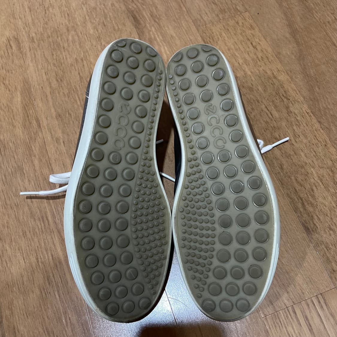 ECCO 에코 실버 스니커즈 235 상품이미지8