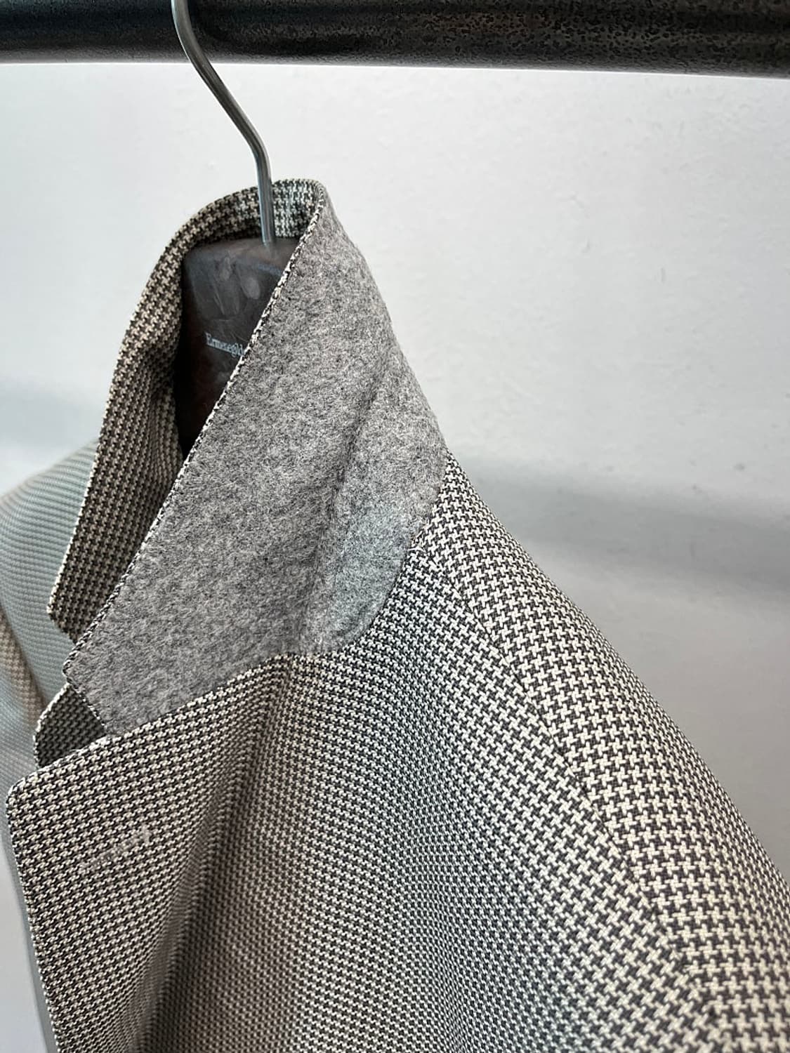 105) 베르사체 컬렉션 잔체크 블레이져  상품이미지5