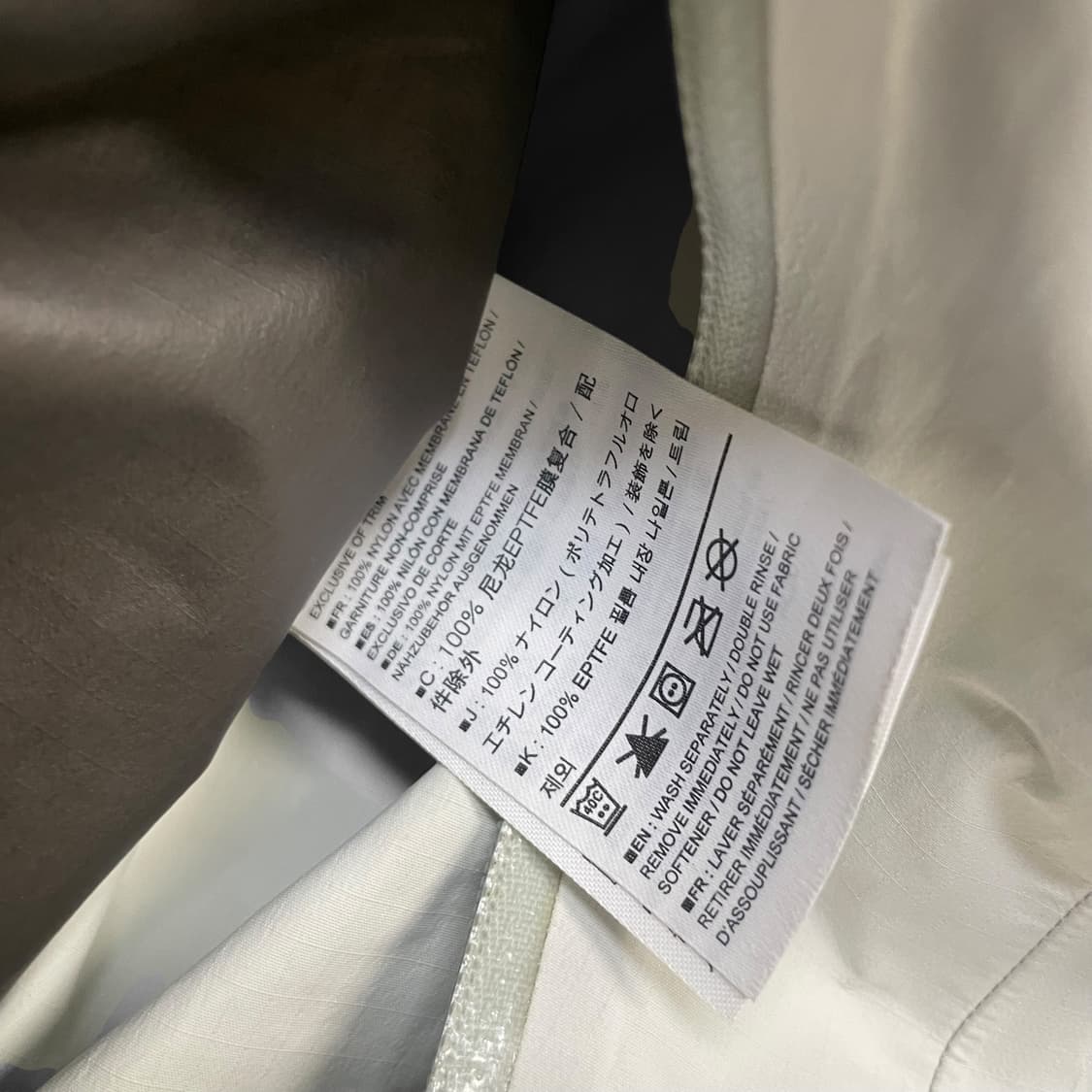 아크테릭스 Arcteryx 우먼스 베타 sl 바람막이 자켓  상품이미지5