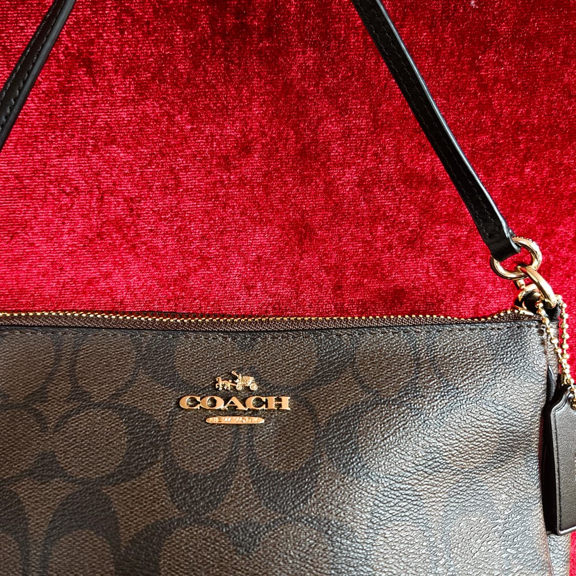 코치(Coach) 시그니쳐 탑핸들 미니 숄더 크로스백  상품이미지3