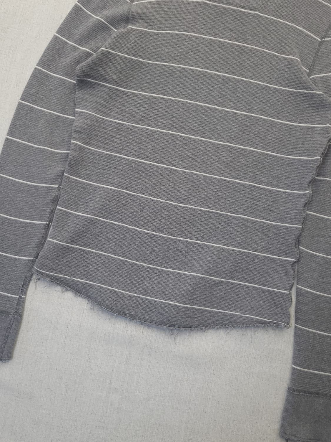 아베크롬비 스트라이프 긴팔티 그레이 L 상품이미지7