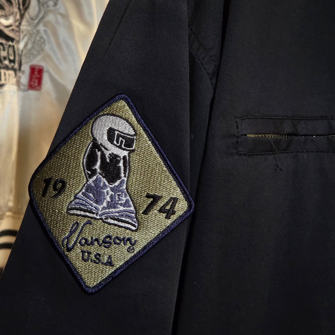 밴슨 레더 블랙 코튼 자수 패치 바이커 자켓 상품이미지5