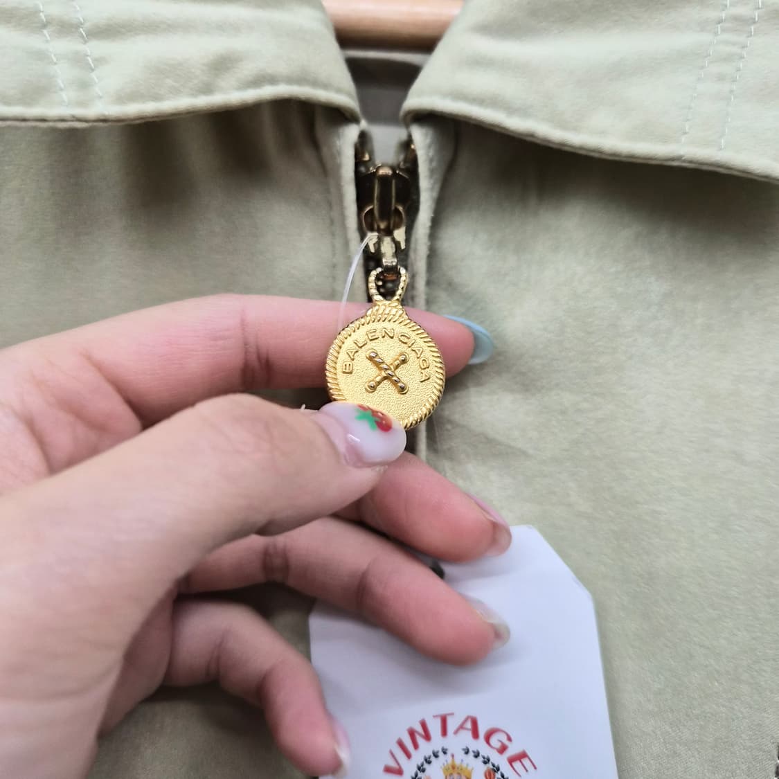 발렌시아가 봄버 자켓 베이지 남여공용 L 상품이미지4