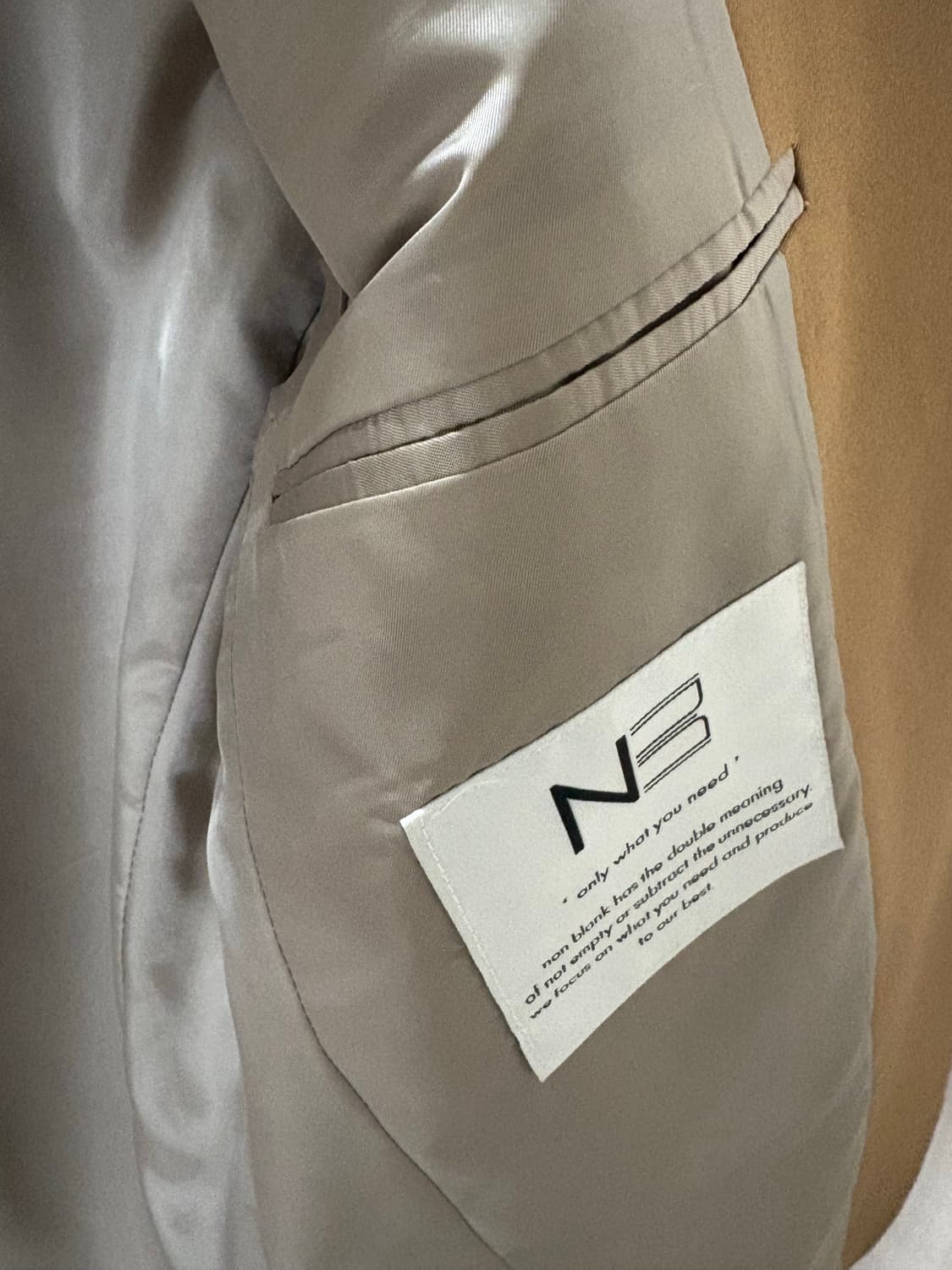 넌블랭크 블레이저 - 카멜M 상품이미지4