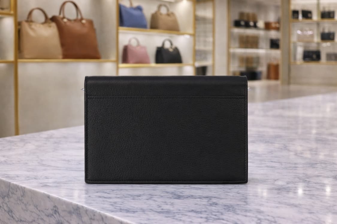 [S급] 루이비통 마이락미 체인 포쉐트 카프스킨 블랙 판매합니다!!! 상품이미지2