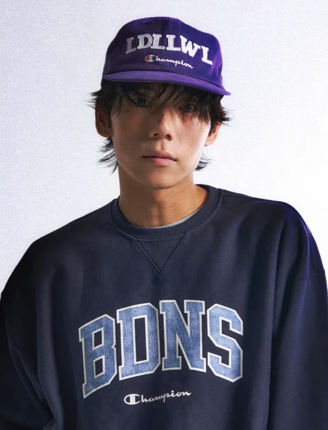 (새상품 XL)챔피온 빠더너스 BDNS 리버스위브 맨투맨 네이비 상품이미지1