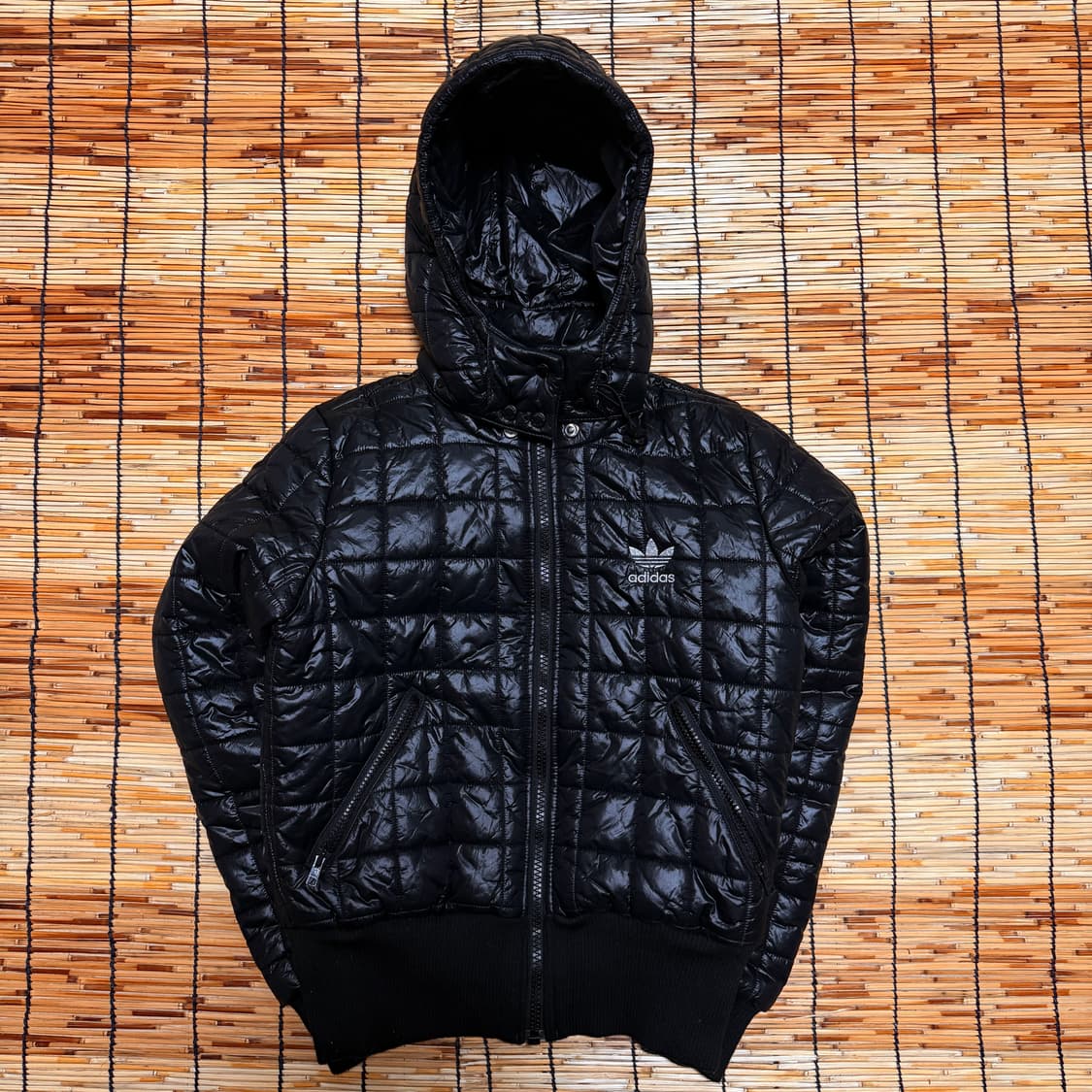 아디다스 y2k 블랙 퀼팅 경량 패딩 m 상품이미지1