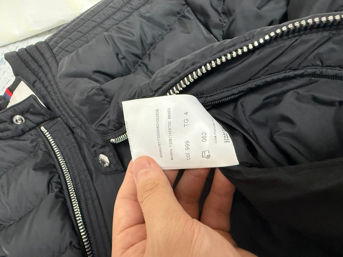 몽클레어 아미오 패딩 4사이즈 풀박스 상품이미지6