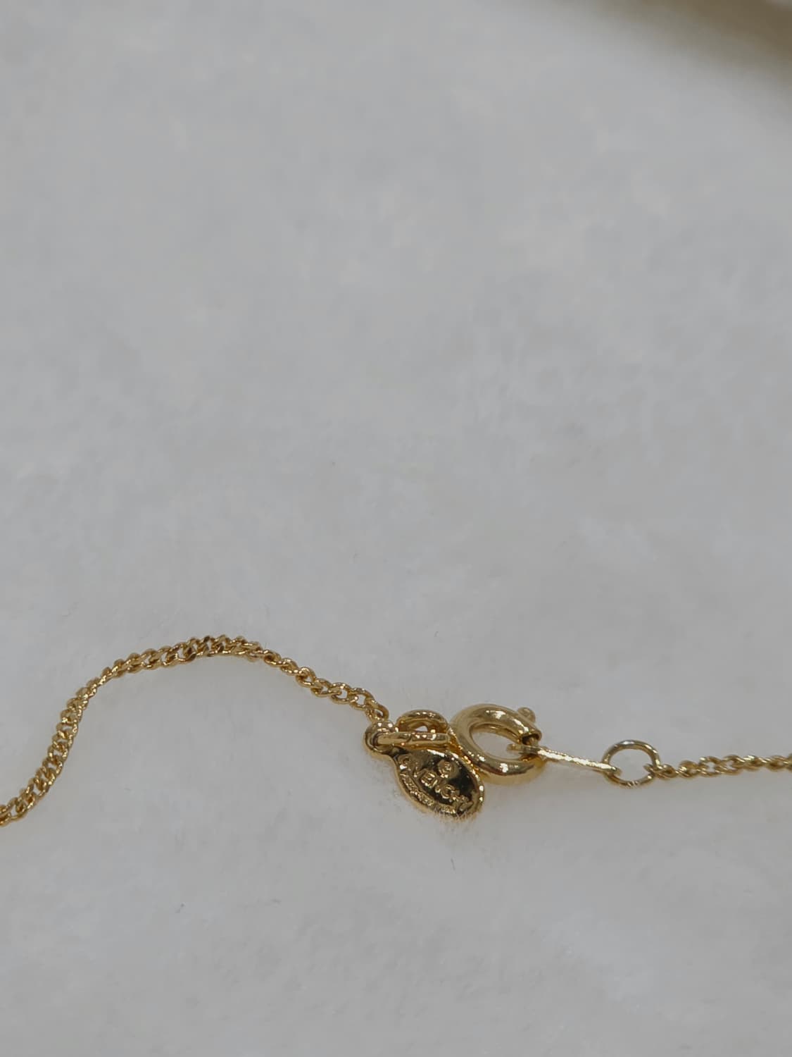 지방시 G로고 스퀘어 펜던트 목걸이 상품이미지3