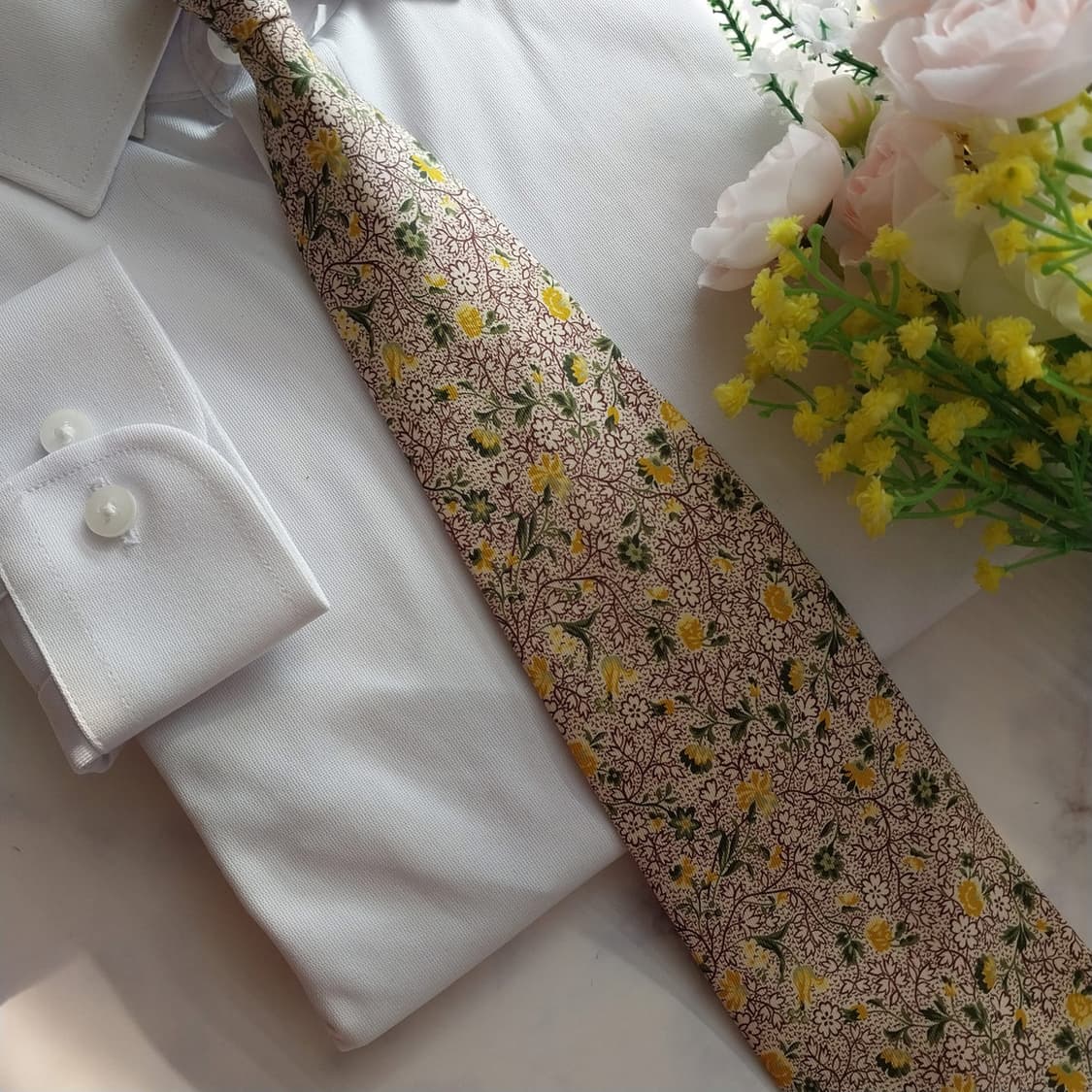 폴 스미스 실크 플라워 패턴 넥타이 9.5cm A+등급 K1296
 상품이미지8
