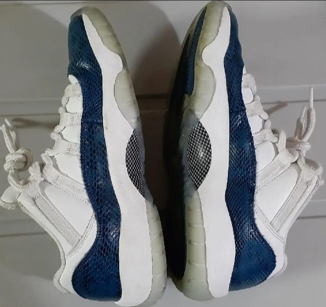 나이키 에어조던11로우 남뱀피 240 상품이미지6