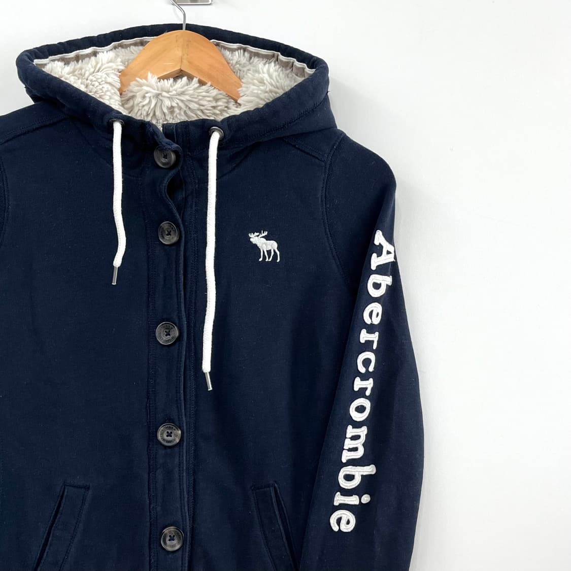 아베크롬비 울프죠 사슴로고 딱붙핏 양털안감 버튼업 후드집업 상품이미지4