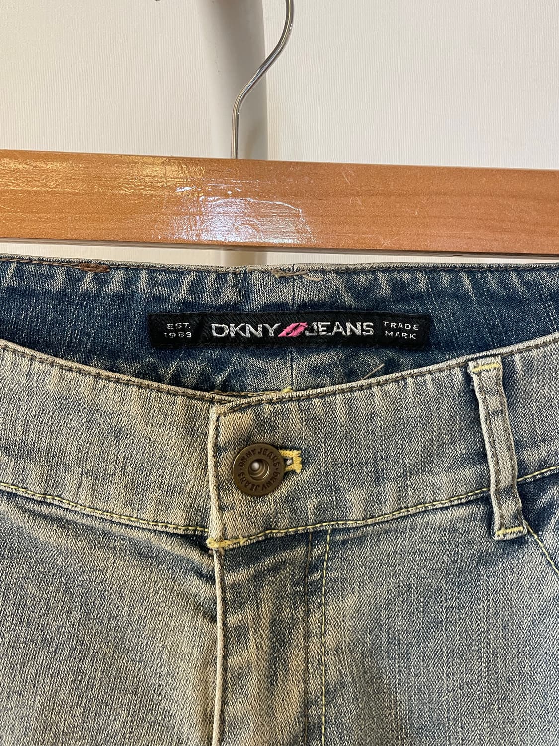 DKNY JEANS 부츠컷 데님 팬츠 상품이미지4