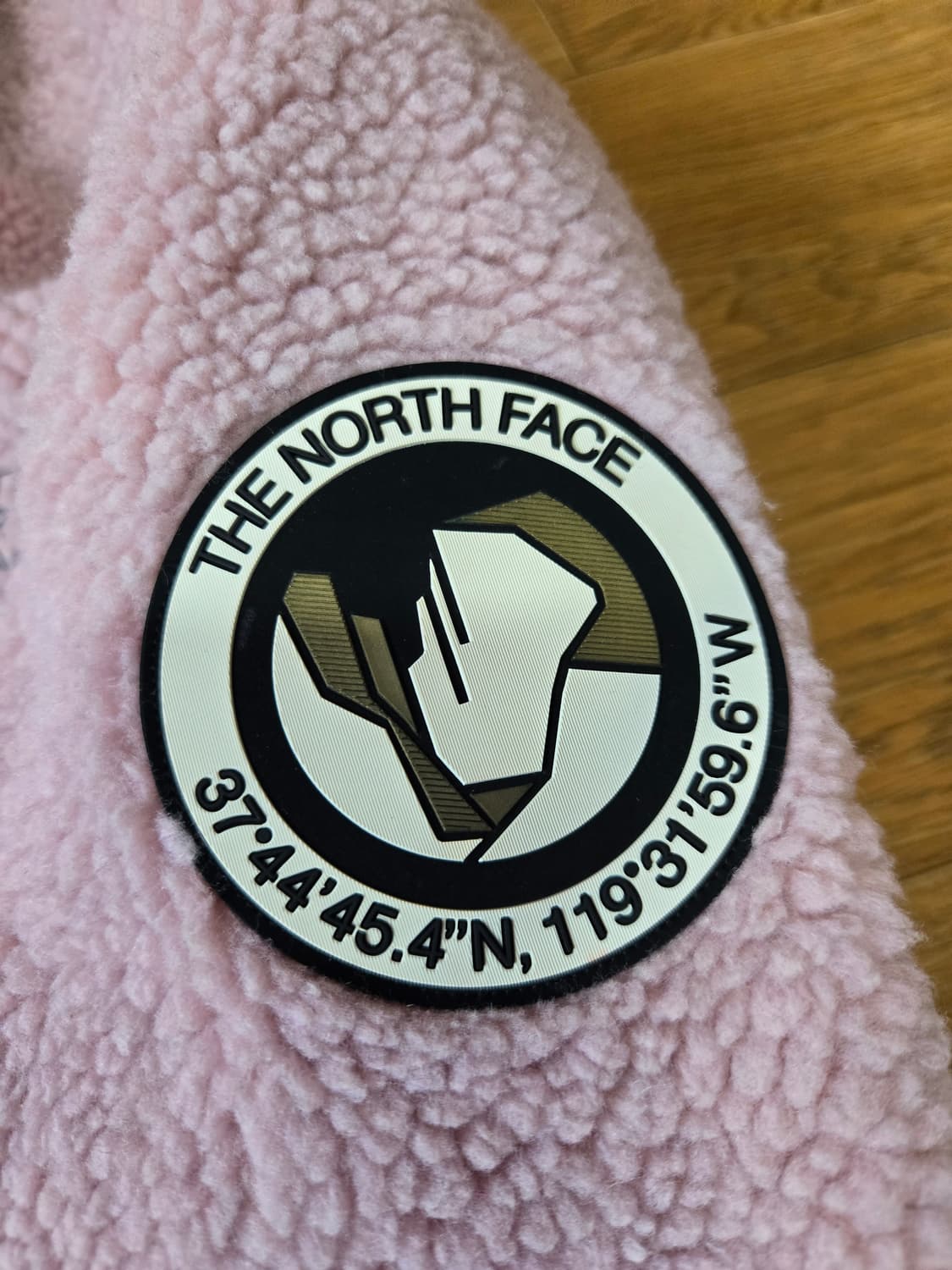 노스페이스 리모 화이트라벨 딸기우유 양털 후리스(남녀공용) 상품이미지5