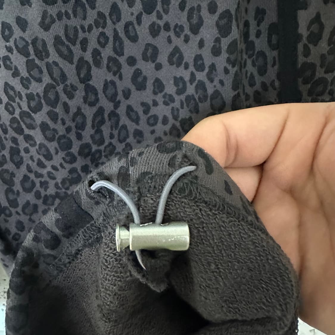 새상품 luvistrue 레오파트 스웻팬츠 상품이미지4