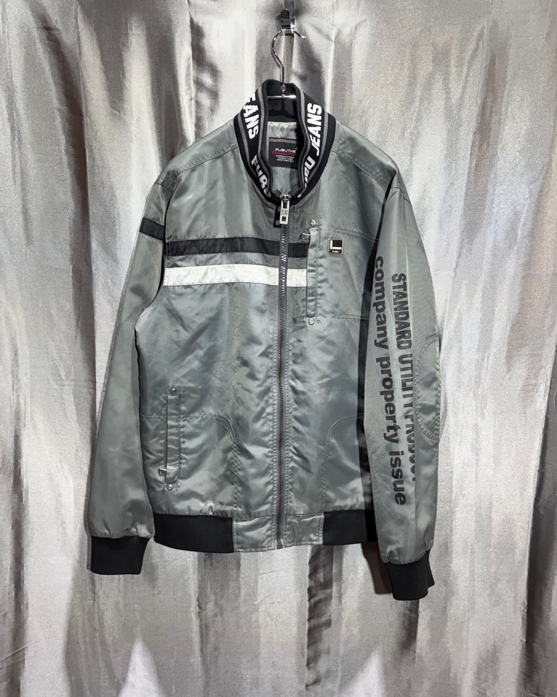 L FUBU 푸부 레터링 라인 다크실버 나일론 자켓 상품이미지2