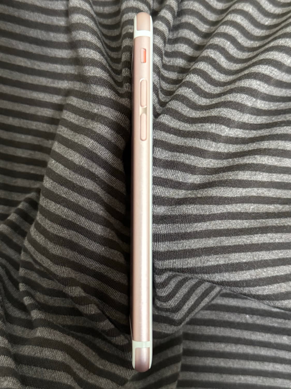 아이폰 6S 128GB 로즈 골드 상품이미지4