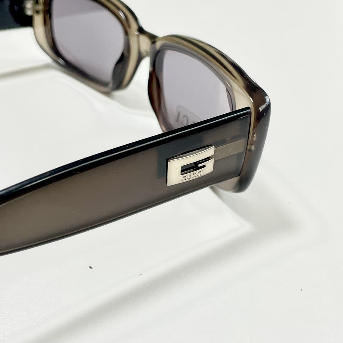 GUCCI 구찌 사의 빈티지 선글라스 상품이미지3