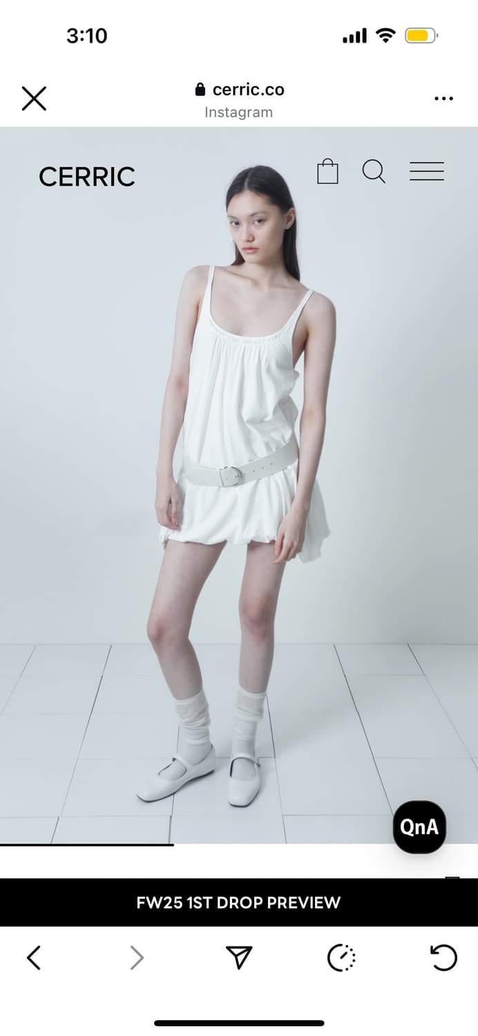 세릭 벌룬 BALLOON SLEEVELESS DRESS / IVORY 상품이미지1