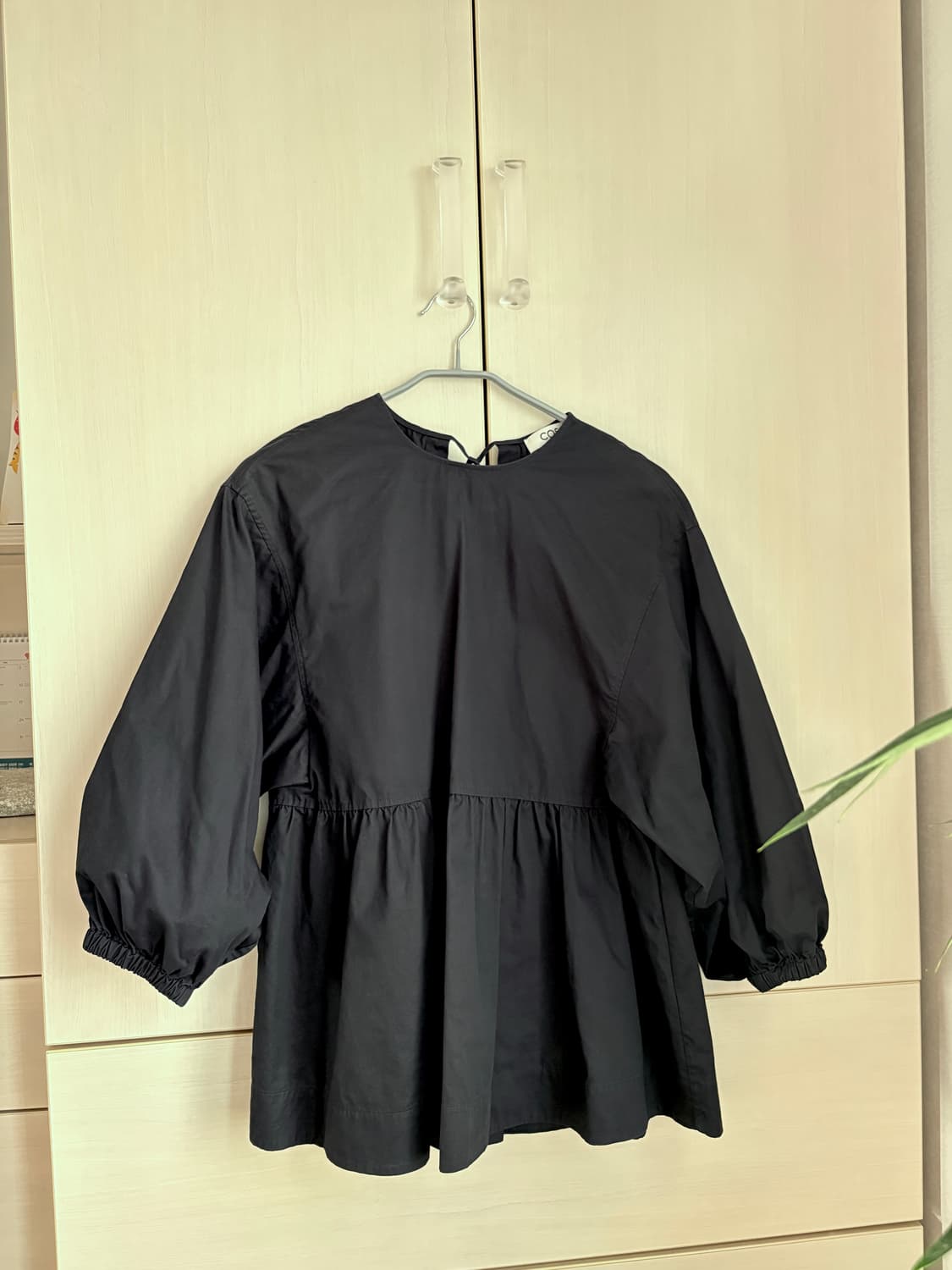 코스 퍼프 블라우스 상품이미지1