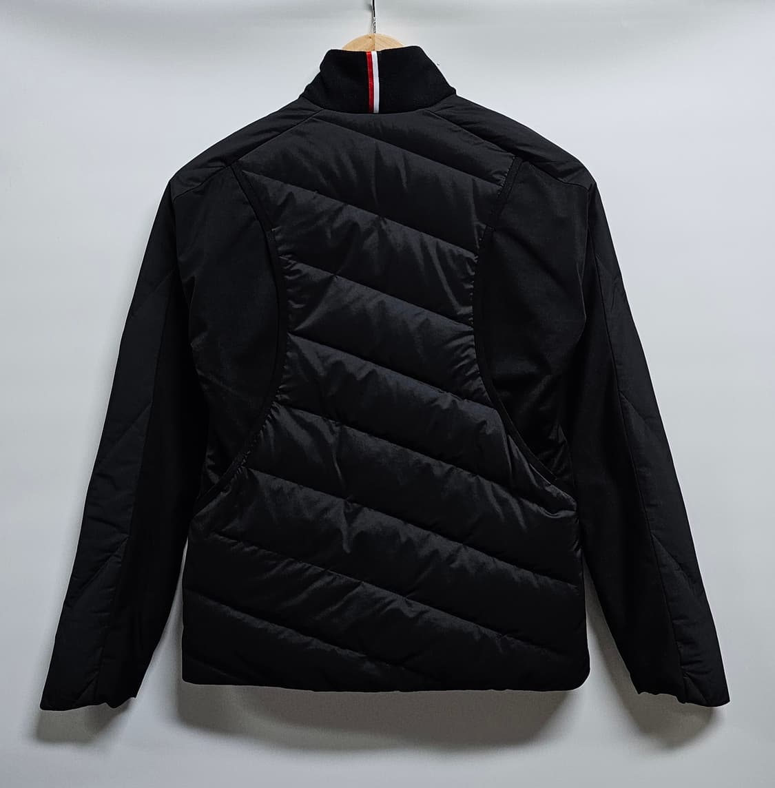 타이틀리스트 여성 구스다운 경량패딩 S 정품 상품이미지2