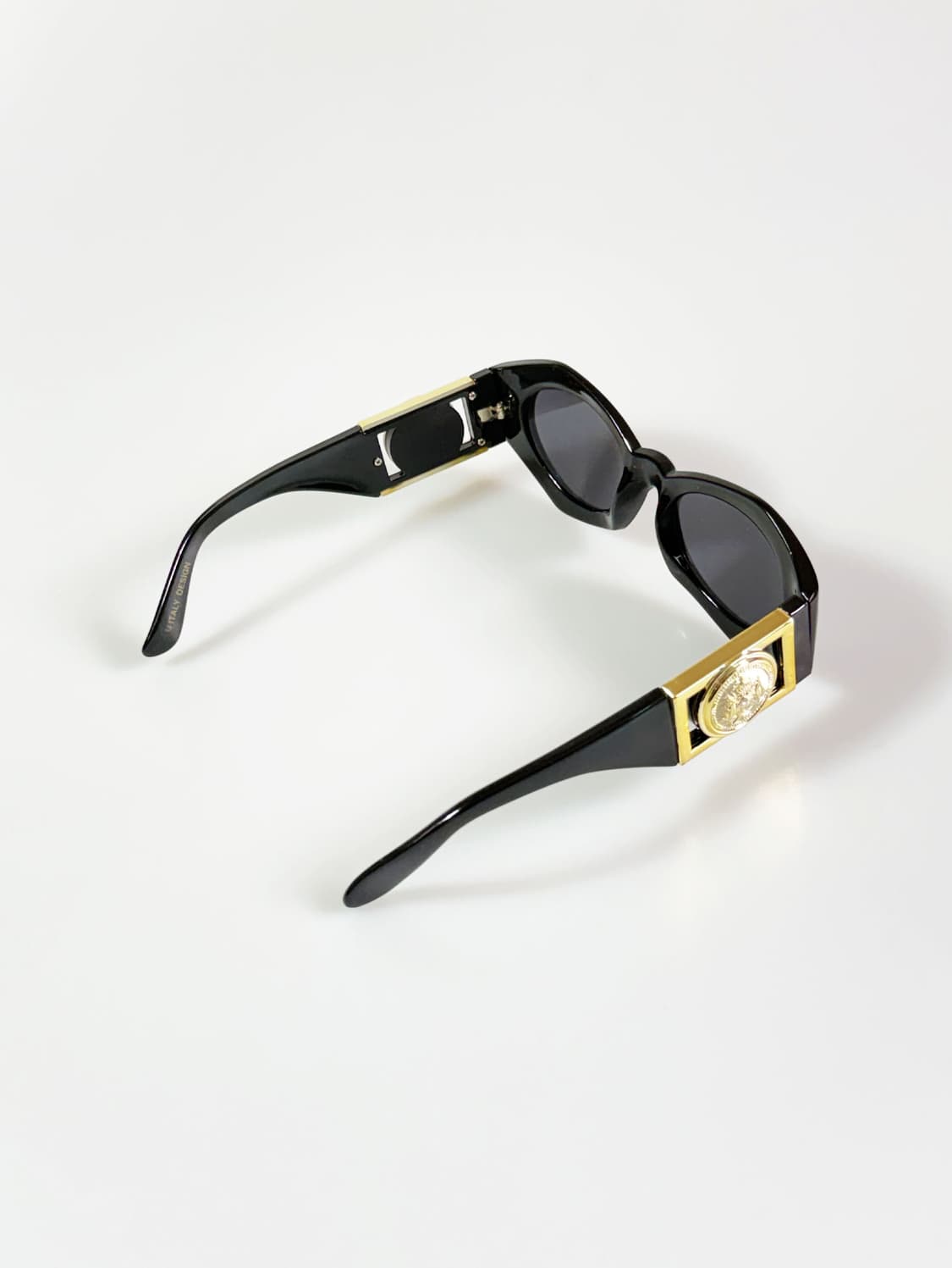 블랙 볼드 골드 메달리온 템플 빈티지 선글라스 상품이미지5