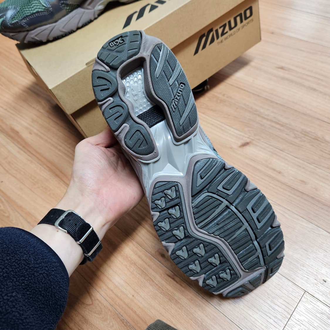 미즈노 웨이브 라이더 10 상품이미지4