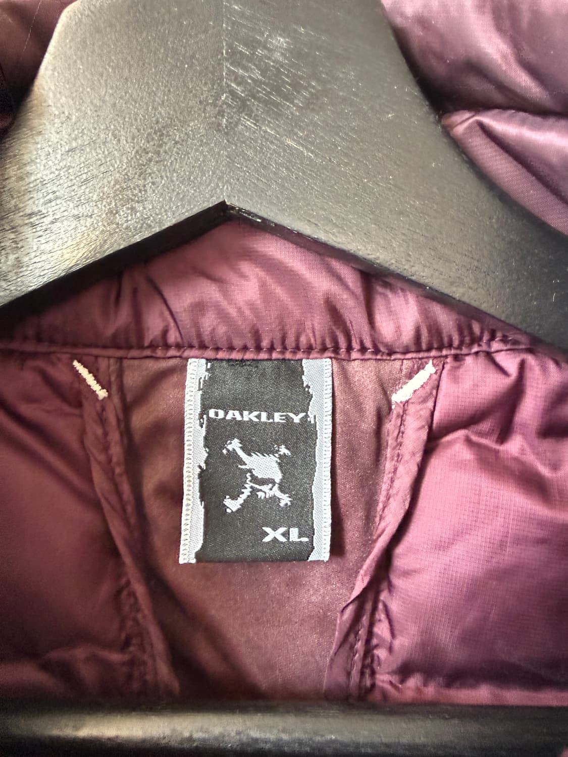 오클리 스컬 블리드 다운 베스트 상품이미지5