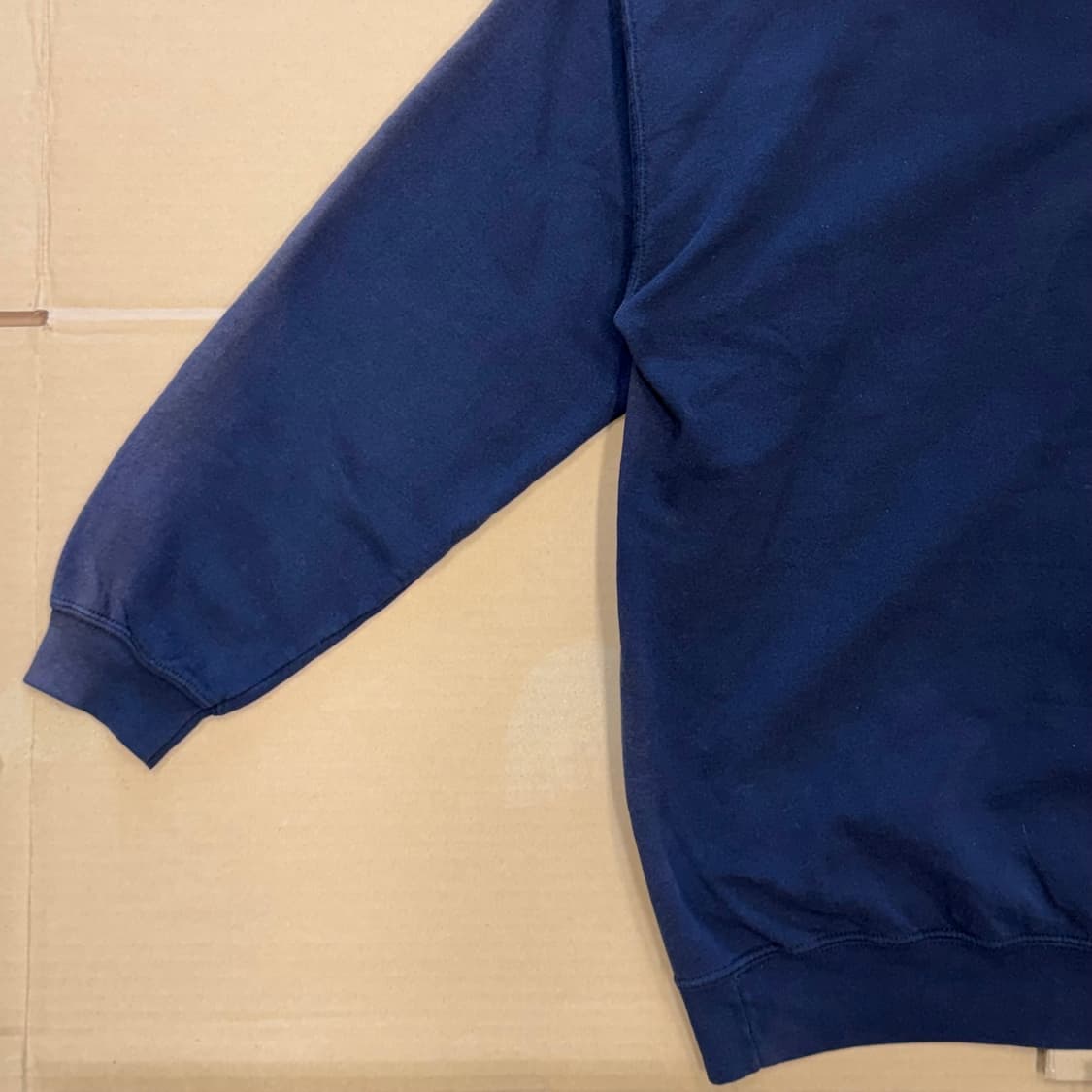 00s Vintage Gildan Sun Faded Hoodie 상품이미지8