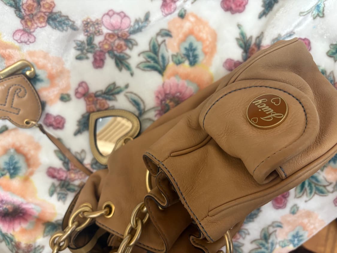 쥬시꾸뛰르 양가죽 가방 상품이미지4