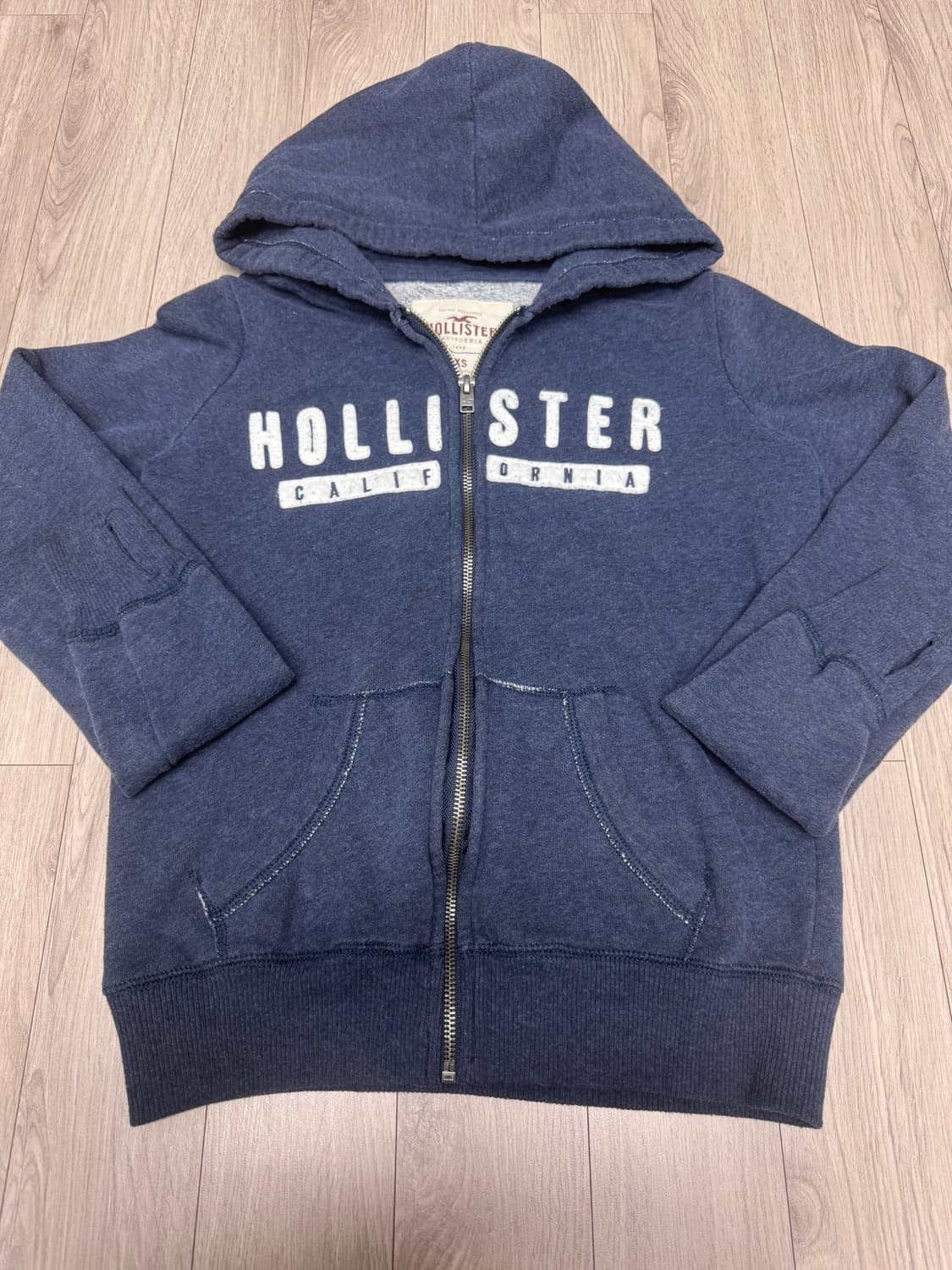 홀리스터 네이비 핑거홀 후드집업 상품이미지4