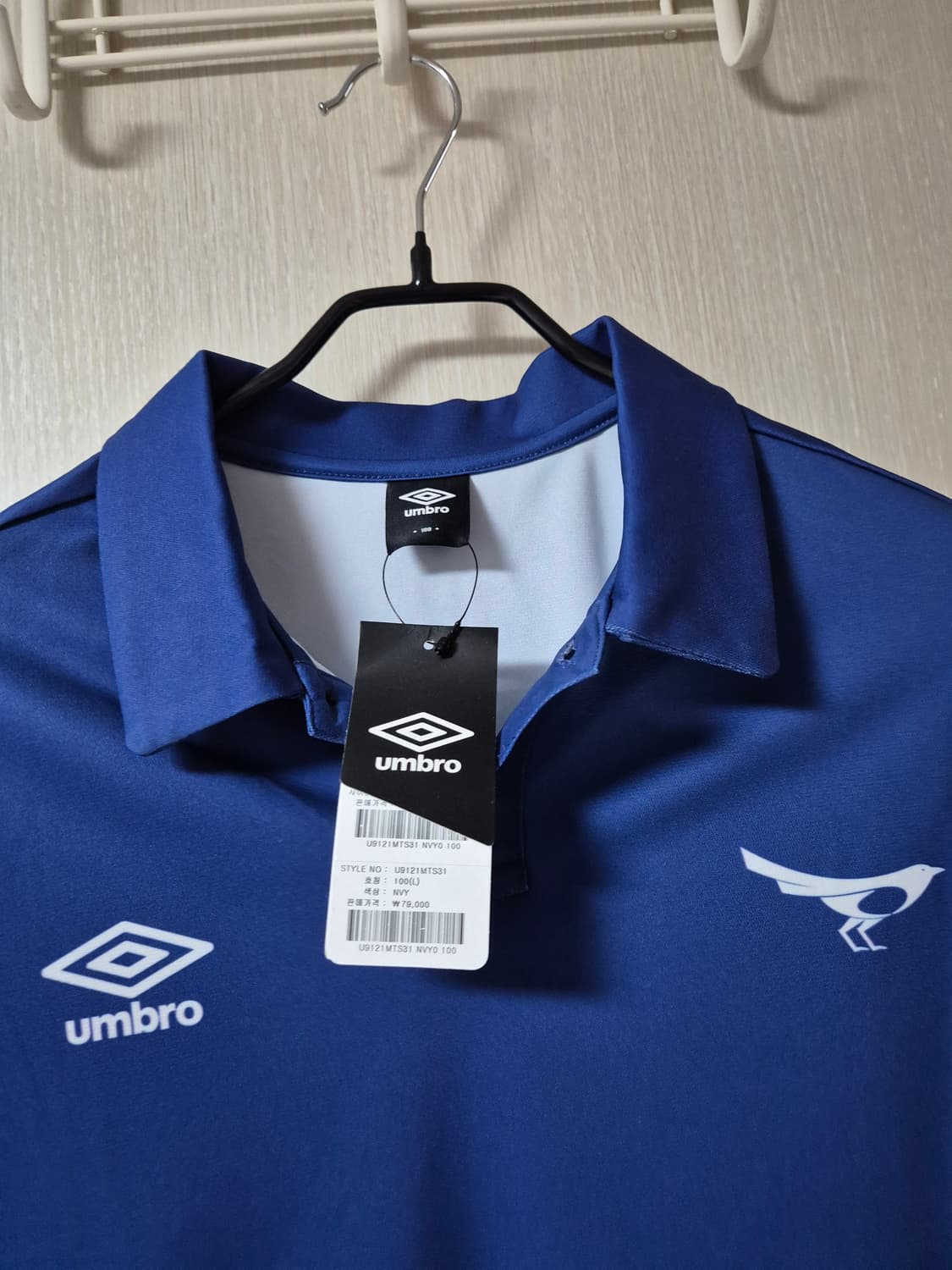 (새제품) 엄브로 성남FC 반팔 유니폼 카라 티셔츠 100 상품이미지3