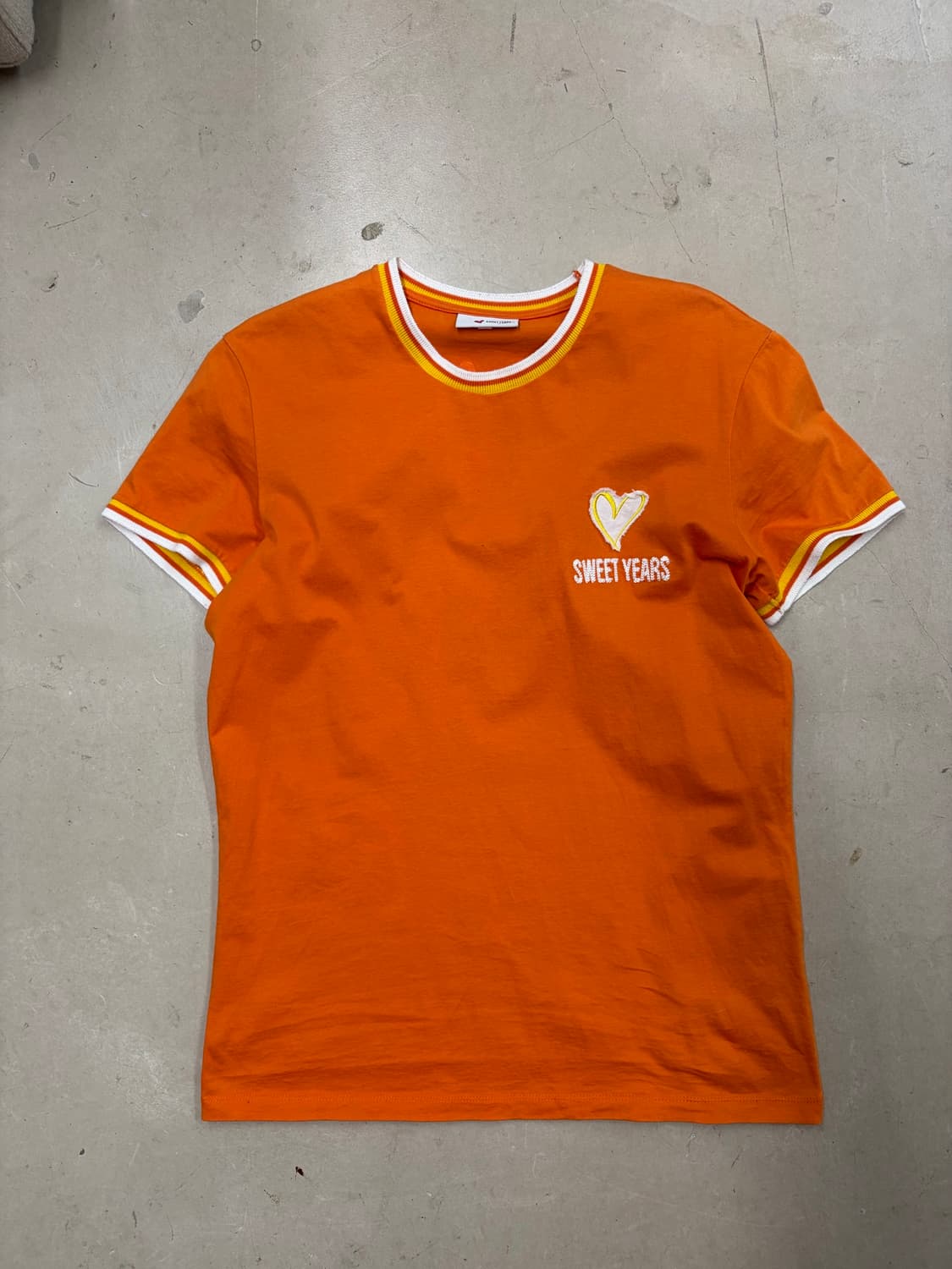 스위트 이어스 젤라테리아 티셔츠 M Orange 상품이미지1