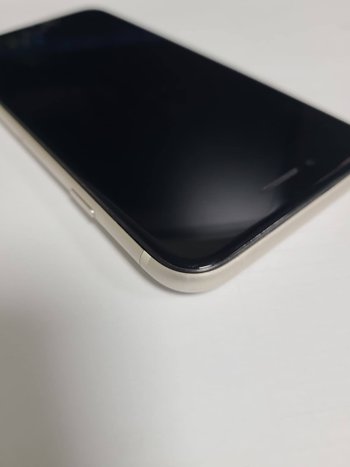 아이폰se3 화이트 64G 상품이미지7