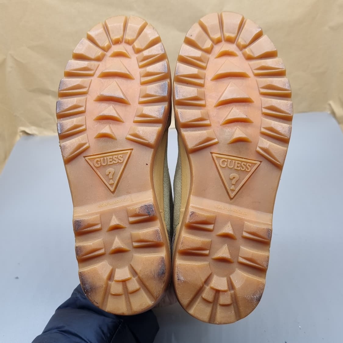 게스 빈티지 여성하이탑245 상품이미지3