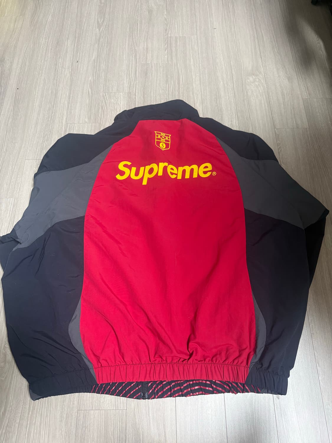 슈프림 s로고 트랙자켓 M 상품이미지2