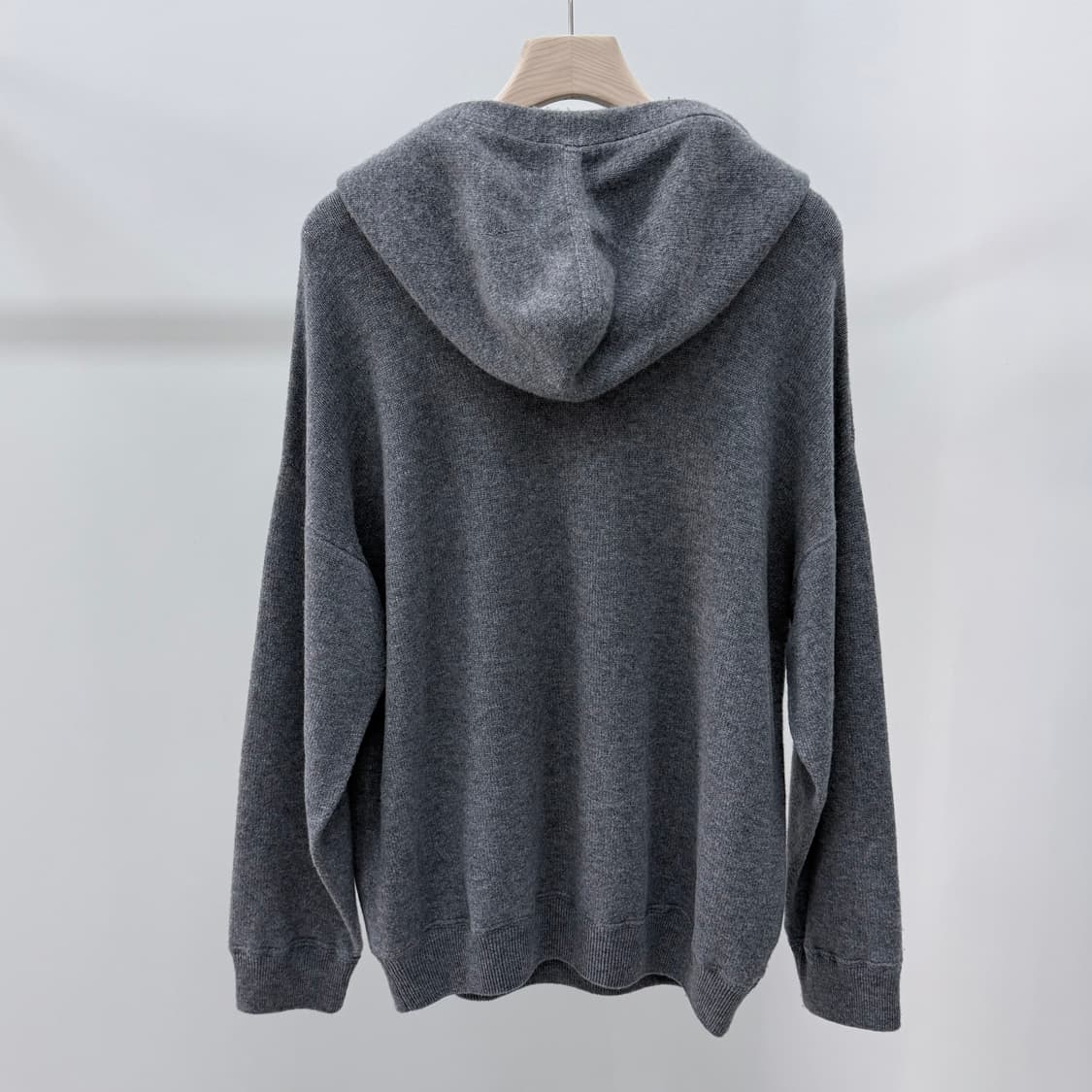 [S+급/M] 셀린느 캐시미어 스트링 로고 후드티 그레이 상품이미지4