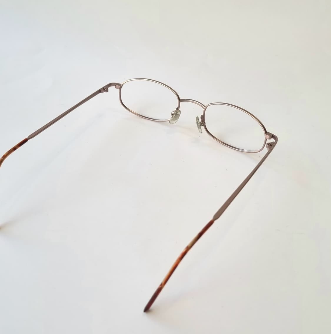 데드스탁 건메탈 로즈골드 라운드사각 안경테 382 상품이미지5