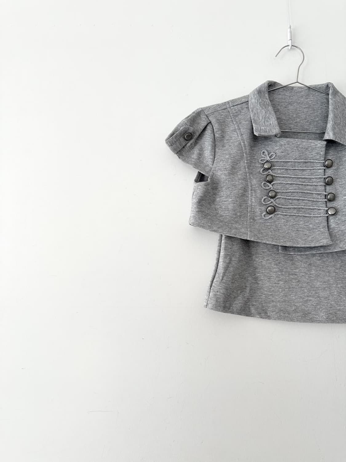 Epulet point top & sleeveless - set 상품이미지2
